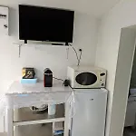 Petit Studio, Pour Personne Daire *