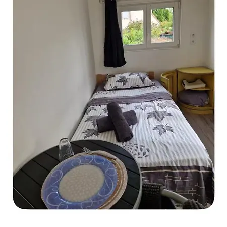 Petit Studio, Pour Personne Apartamento *
